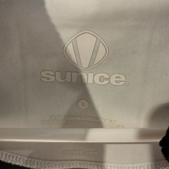 Sun Ice full zip jacket - Picture 3 of 4